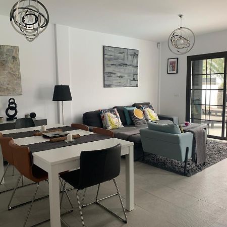 Modern Villa With Sea Views Costa Teguise Εξωτερικό φωτογραφία